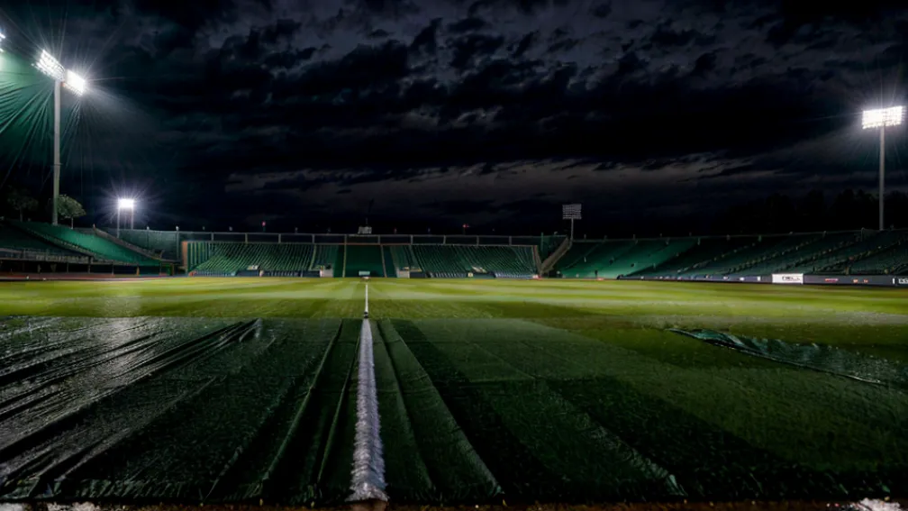 Фінал жіночого Кубка світу з крикету відкладено через дощ: Індія та ПАР чекають на рішення