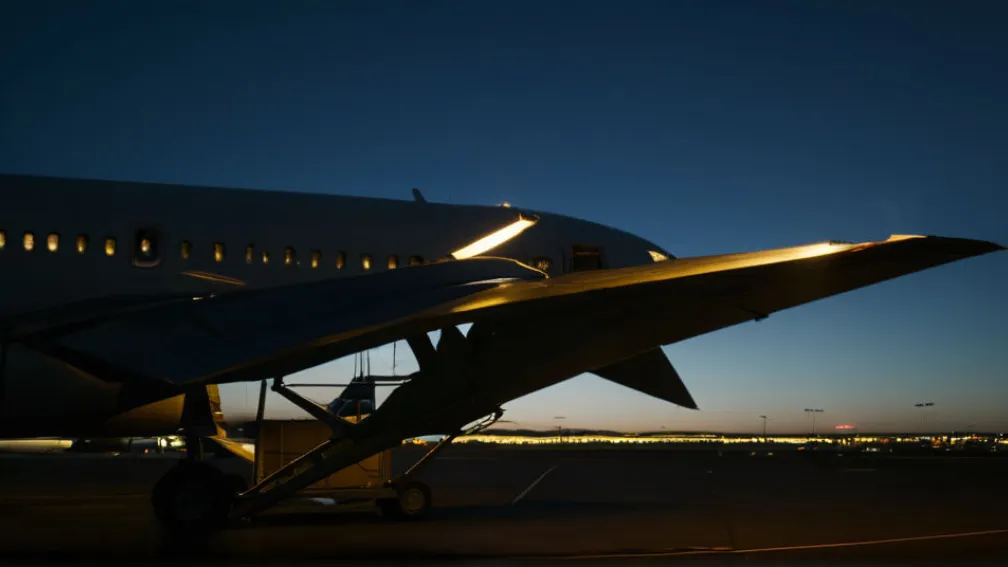 Авіаінцидент у Ла-Гуардії: Пілот Delta не пам'ятав інструкцій перед зіткненням на землі