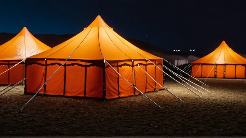 Ніжність серед хаосу: Історія пари під час тайфуну "Фун-вонг" на Філіппінах