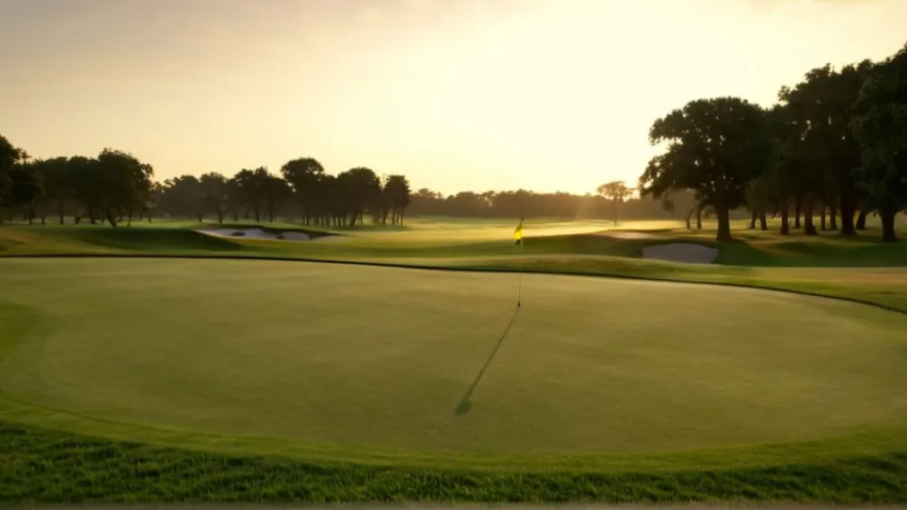 Кейган Бредлі переміг у Skins Game, здобувши $2,1 мільйона