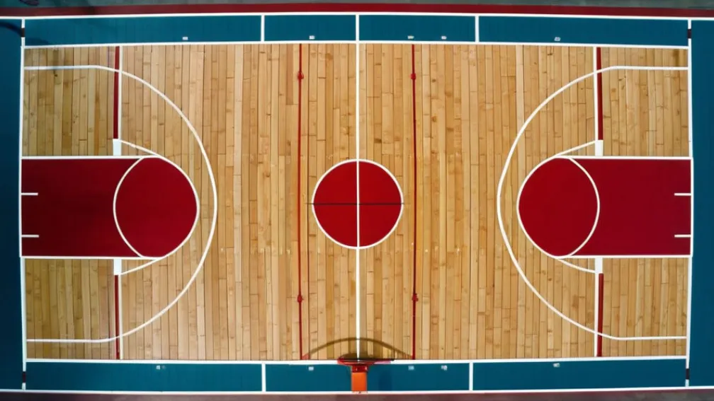 Баскетбольна битва: «Ферфілд Стегс» проти «Манхеттен Джасперс»