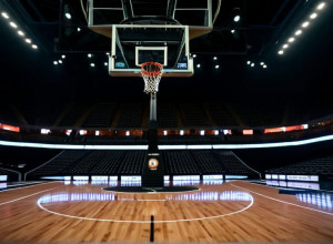 Тріумф Луїсвілля: Кардинали здобули впевнену перемогу над Огайо завдяки феноменальній грі з-за дуги