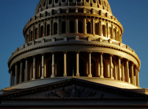 Ненсі Пелосі завершує свою історичну каденцію в Палаті представників США