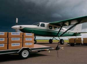 Християнські Місіонери, Батько та Дочка, Загинули в Авіакатастрофі у Флориді, Доставляючи Допомогу на Ямайку