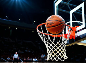 Нотр-Дам приймає Детройт Мерсі після матчу, де Маркус Бертон набрав 24 очки