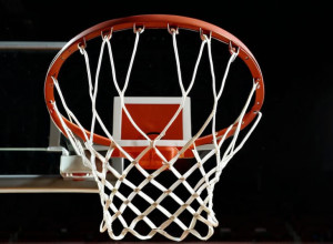 Баскетбольна битва: "Говард Бізон" проти "ВКУ Ремс"