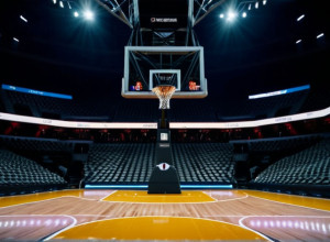 «Луїсвілл Кардиналс» (№22) готується до зустрічі з «Колорадо Баффалос» після 23-очкової гри Робертс