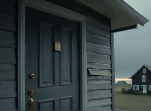 Трагедія у Флориді: Стрілець, що вбив поліцейського, помер від поранень після інциденту з виселенням