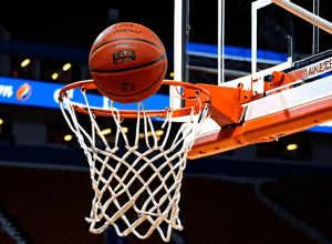 Баскетбол NCAA: «Дьюк Блю Девілз» (№6) розпочинають сезон домашнім матчем проти «Техас Лонгхорнс»