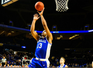 Сімпкінс привів Сетон Холл до перемоги над Монмаутом у захопливому матчі