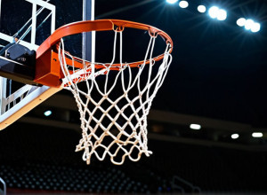 Баскетбольний двобій у Канкуні: UC Irvine проти New Mexico State