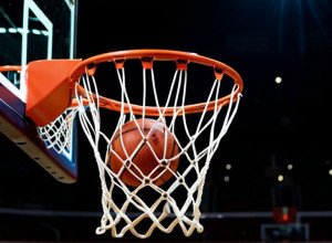 Жіноча команда Луїсвілла розгромила Морхед Стейт з рахунком 96-49