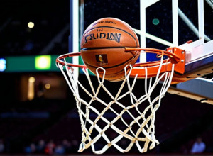 Центральний Арканзас здобув впевнену перемогу над Східним Іллінойсом 81-60