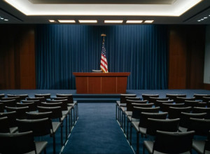 Консервативна активістка Лора Ломер отримала прес-карту Пентагону