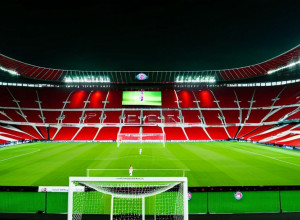 Баварія Перемогла ПСЖ у Лізі Чемпіонів: Дубль та Вилучення Луїса Діаса