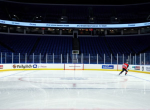 "Тампа-Бей Лайтнінг" здобули п'яту поспіль перемогу, розгромивши "Калгарі Флеймз"
