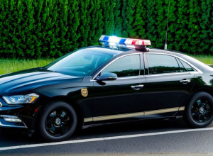 Офіцер поліції в критичному стані після аварії під час супроводу кортежу віце-президента США в Теннессі