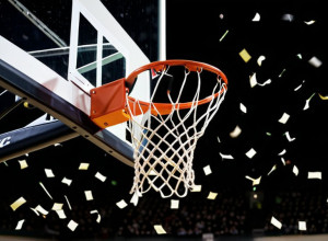 Хофстра здобуває перемогу над Бакнелл з рахунком 83-77 у напруженому поєдинку