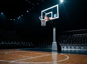 Баскетбол: «Арканзас» здобуває перемогу над «Семфорд» з рахунком 79-75