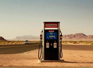 Іран запроваджує новий рівень цін на бензин: зростання вартості пального для водіїв