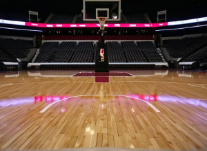 Баскетбольна битва: «Елон Фенікс» зустрінеться з «Мерсер Бірс»