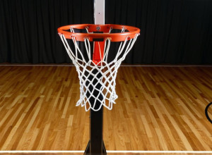 Баскетбольне протистояння: Milwaukee Panthers зіграють з Akron Zips