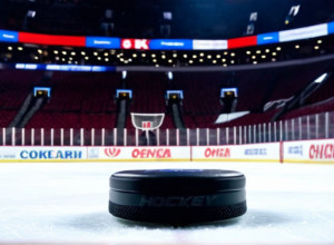 «Предаторз» обіграли «Пантерз» в овертаймі: Стівен Стамкос приніс перемогу «Нешвіллу»