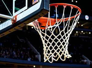 Вестерн Кентуккі здобув перемогу над Евансвіллом: Майєрс набрав 27 очок з лави запасних