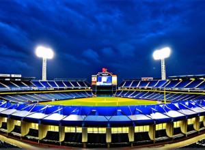 Стадіон Tropicana Field готовий до відкриття бейсбольного сезону після масштабного ремонту даху