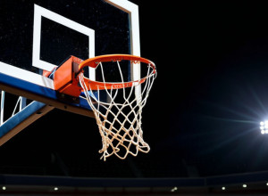 Непереможний Двобій: «Айова Хокайс» проти «Мічиган Стейт Спартанс» у конференції Big Ten