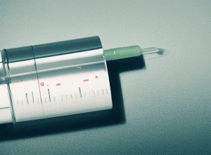 Відставка керівника FDA: вакцини під вогнем критики Кеннеді