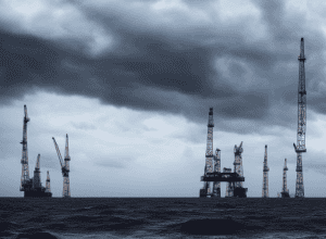 Ціни на нафту падають: що впливає на ринок?