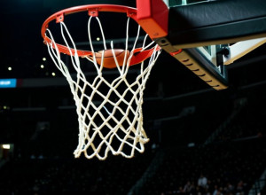 Бакнелл здобув переконливу перемогу над Маунт Сент-Мері’с із рахунком 73-62