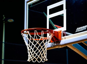 Трой здобув переконливу перемогу над Пенсакола Крісчен 121-56, Дауд набрав 16 очок