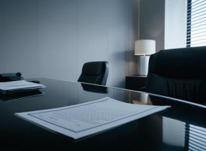 Ветеран ФБР подав до суду після звільнення через прапор ЛГБТК+