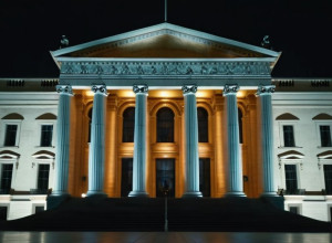 Лувр Посилює Заходи Безпеки: 100 Нових Камер та Системи Захисту Після Викрадення Коштовностей