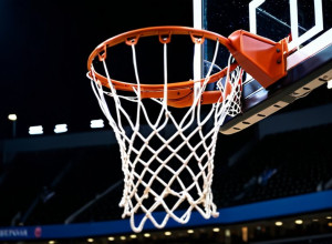 Баскетбольний Поєдинок: Maryland-Eastern Shore зіграє проти Canisius після Перемоги в Овертаймі