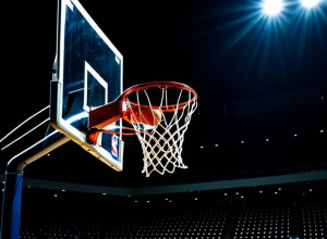 Кал Стейт Фуллертон здобув перемогу над Сент-Томас-Міннесота з рахунком 88-80 завдяки 20 очкам Ворда