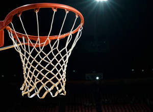 Баскетбол: Queens Royals зіграють проти Furman Paladins – аналіз матчу