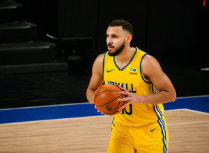 Баскетбол NCAA: Rutgers приймає лідера Purdue у вирішальному матчі