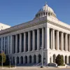 Двадцать штатов подали иск против администрации из-за иммиграционной политики и угроз финансированию