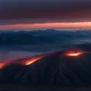 Крупный лесной пожар в Калифорнии: объявлена эвакуация у гор Сан-Бернардино