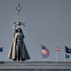 США вводят санкции против судей Международного уголовного суда