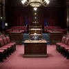 Демократы угрожают заблокировать назначения прокуроров Трампом, ссылаясь на прецедент Вэнса