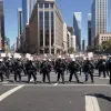 Массовые протесты против иммиграционной политики прошли в Лос-Анджелесе