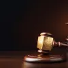 Брат героя США Пэта Тиллмана арестован за поджог: суд назначил психиатрическую экспертизу