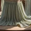 Платье из водорослей для поп-звезды: как дизайнер создает моду будущего из кухонных ингредиентов